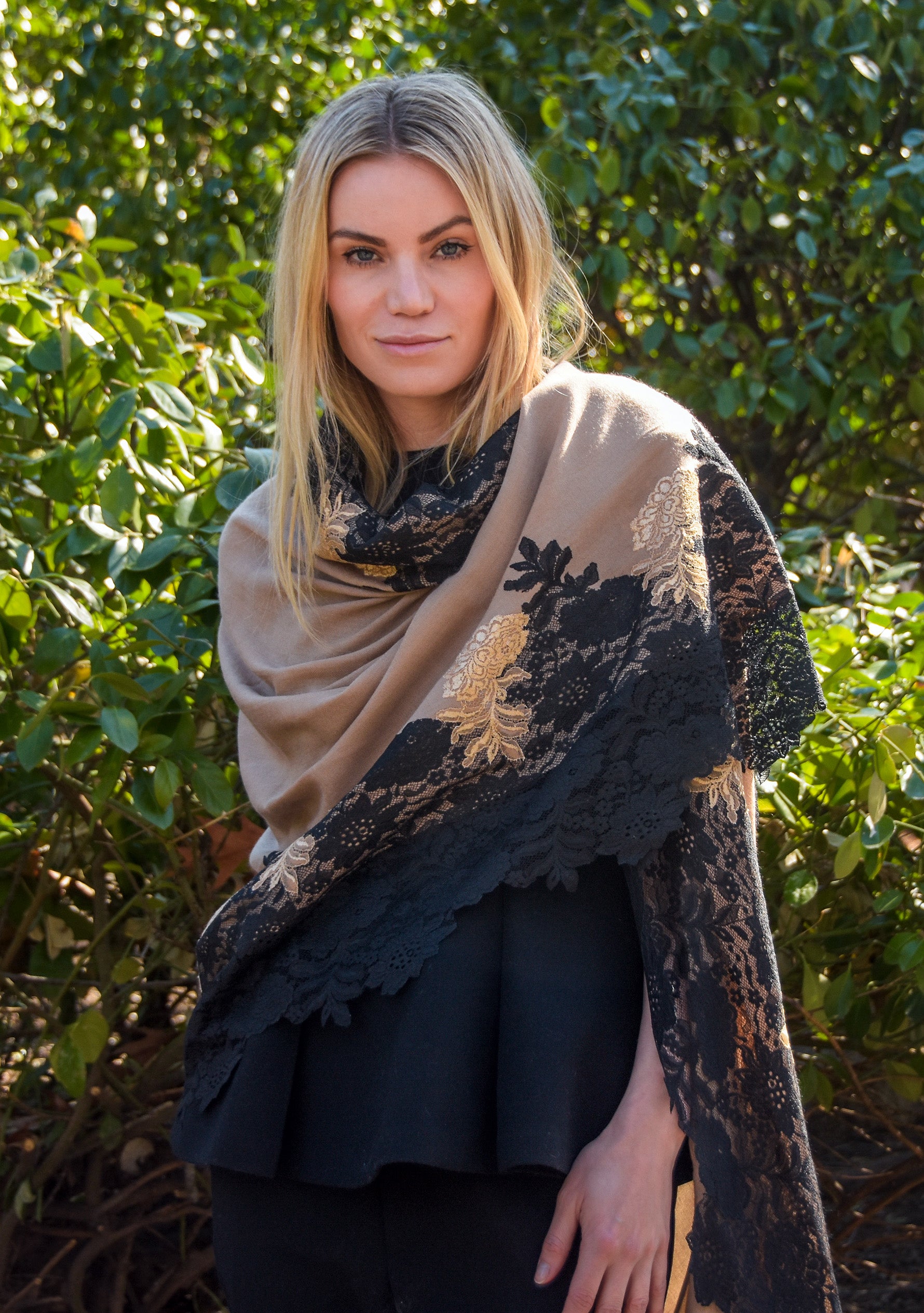 Natural Wool & Silk Scarf Black & DK. Gold Double Color Lace